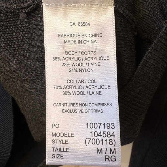 Air Canada Employee Men’s Classic Cardigan Front Button Closure Medium Gray - Picture 7 of 7